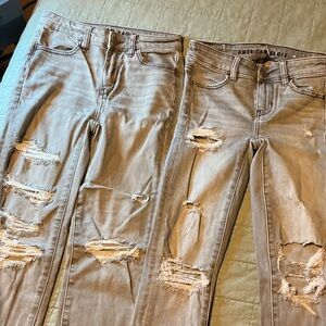 American Eagle Outfitters Women's Ripped Light Gray Skinny Jeans